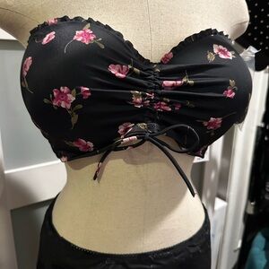 Floral Black Bikini Top 36D NWT